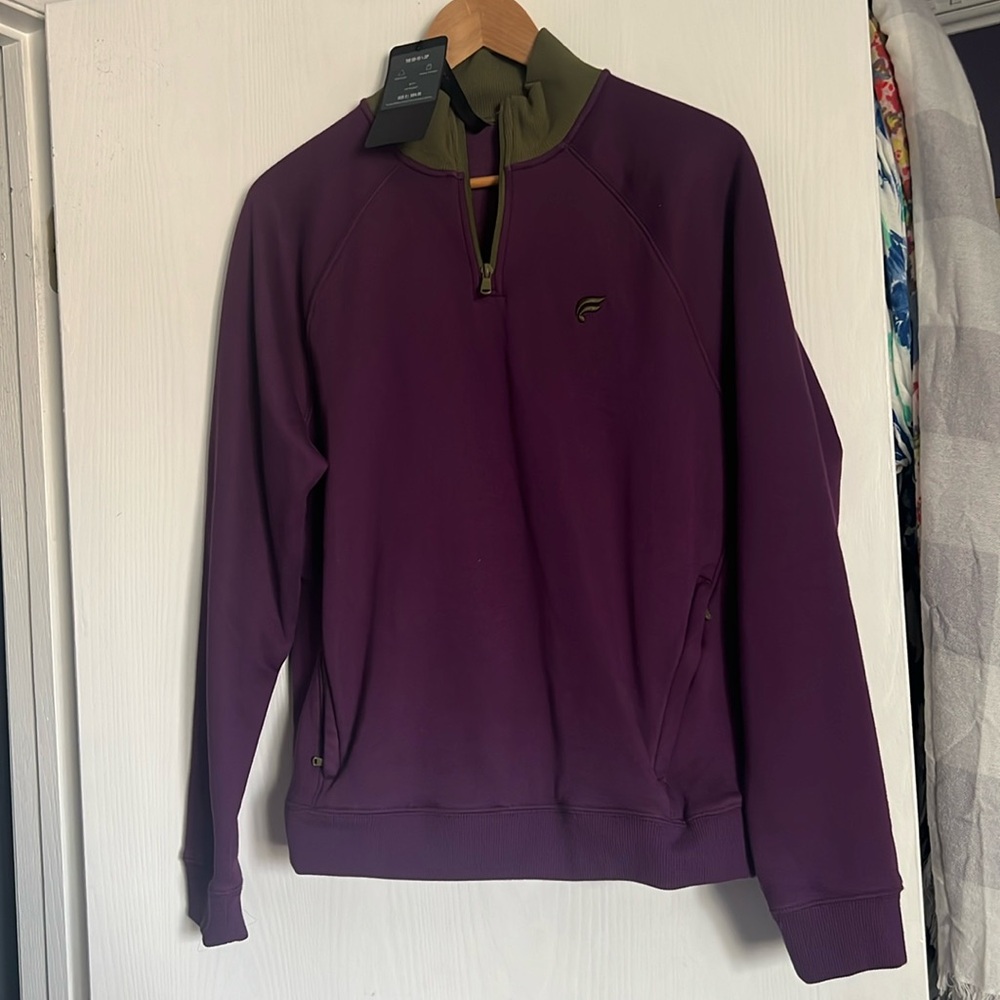 Men’s quarter zip sweatshirt